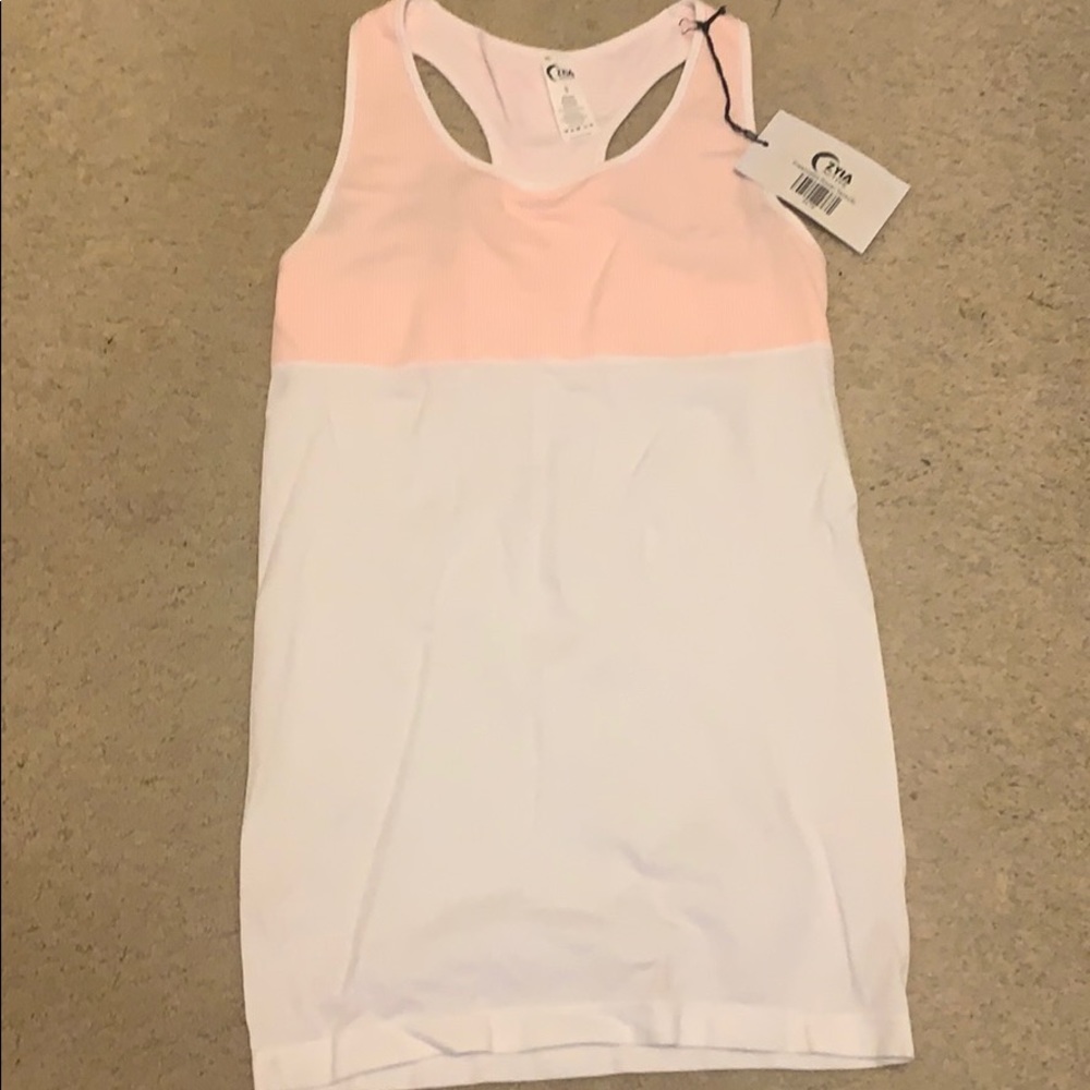 Zyia Freshness Racer Tank